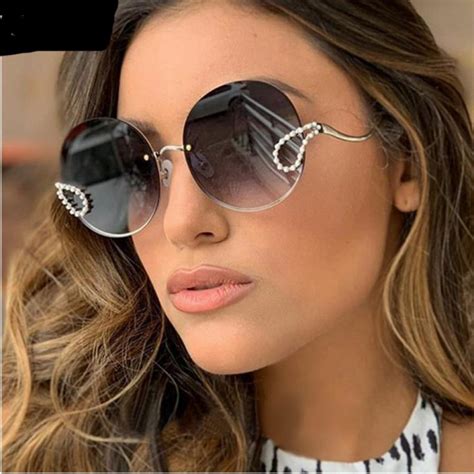 luxury sunglasses for women.